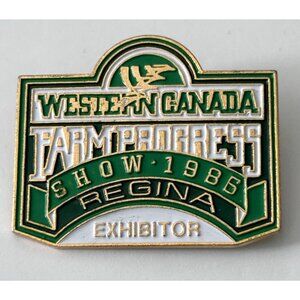 Western Canada Farm Progress Show 1985 Regina Exhibitor Pin Badge